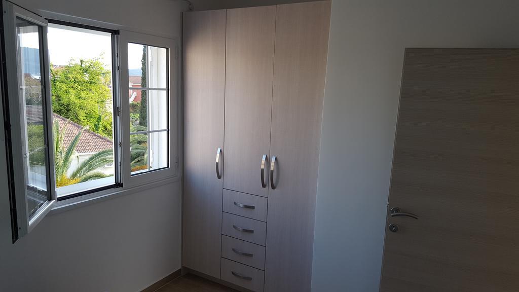 Apartment Milas Tivat Eksteriør billede